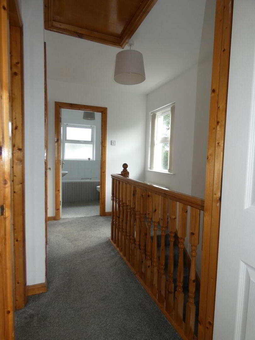 37 Knockbrcken Court 10 of 19