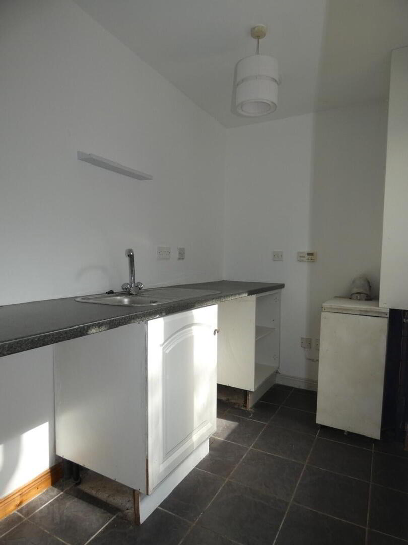 37 Knockbrcken Court 9 of 19
