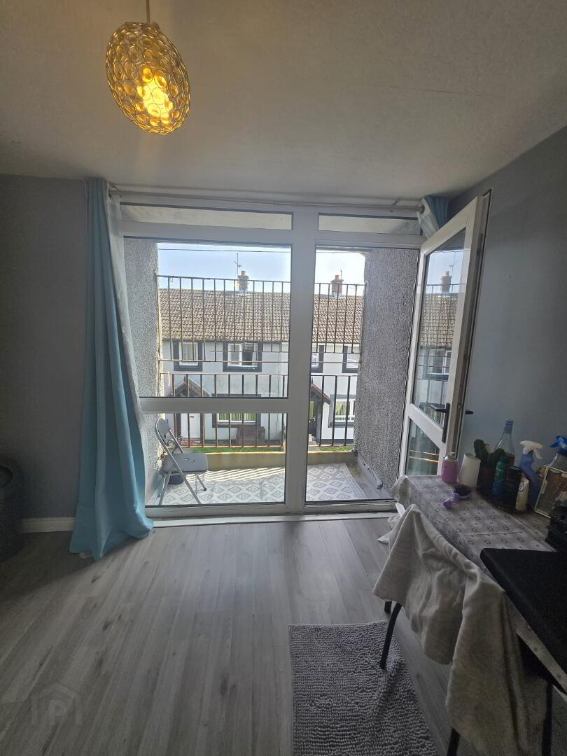 33a Glebetown Drive 6 of 10