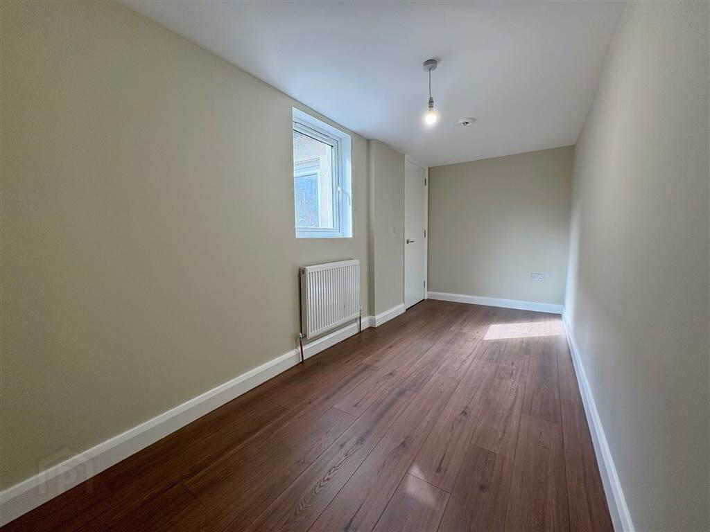 Apartment 1 346a Woodstock Road 9 of 11