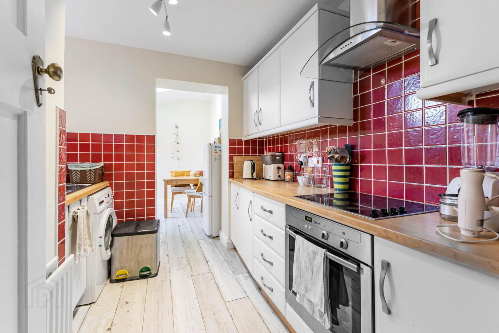 54 Ladas Drive 16 of 46