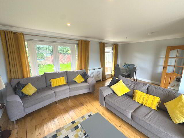 38 Craigowen Road 3 of 22
