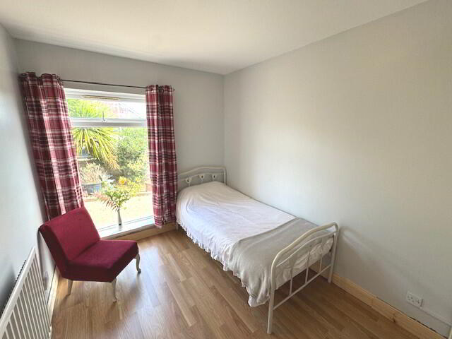 38 Craigowen Road 16 of 22