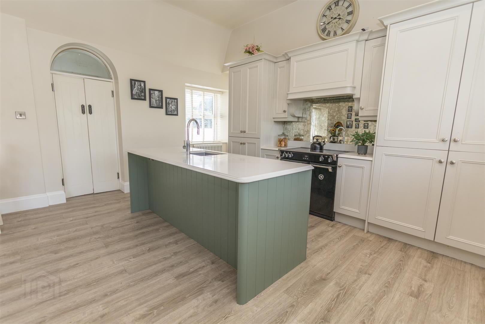 76 Bryansford Road 11 of 34