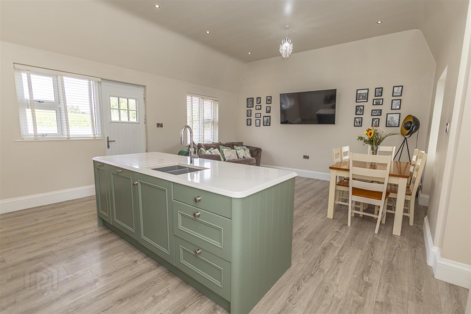 76 Bryansford Road 13 of 34
