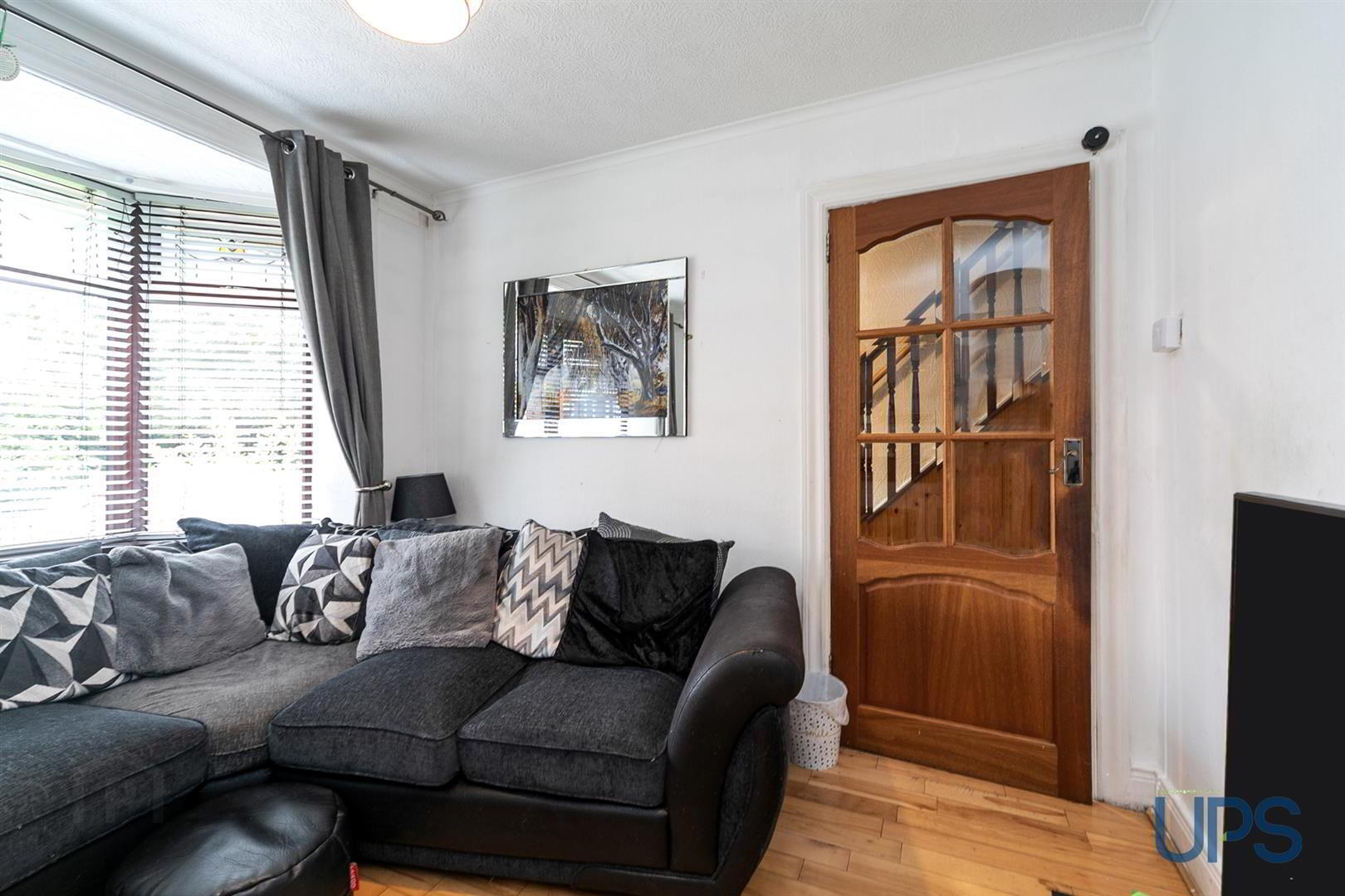 11 Beechmount Drive 3 of 24