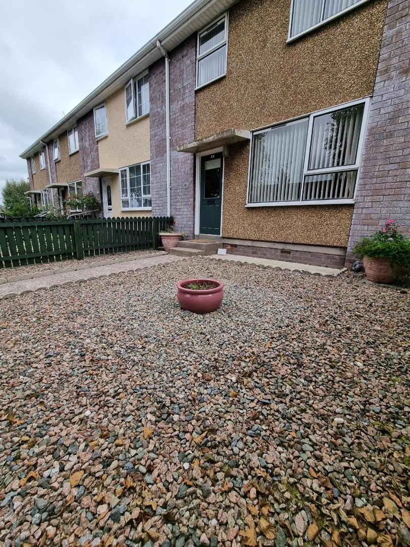 18 Drumbreda Gardens 12 of 16