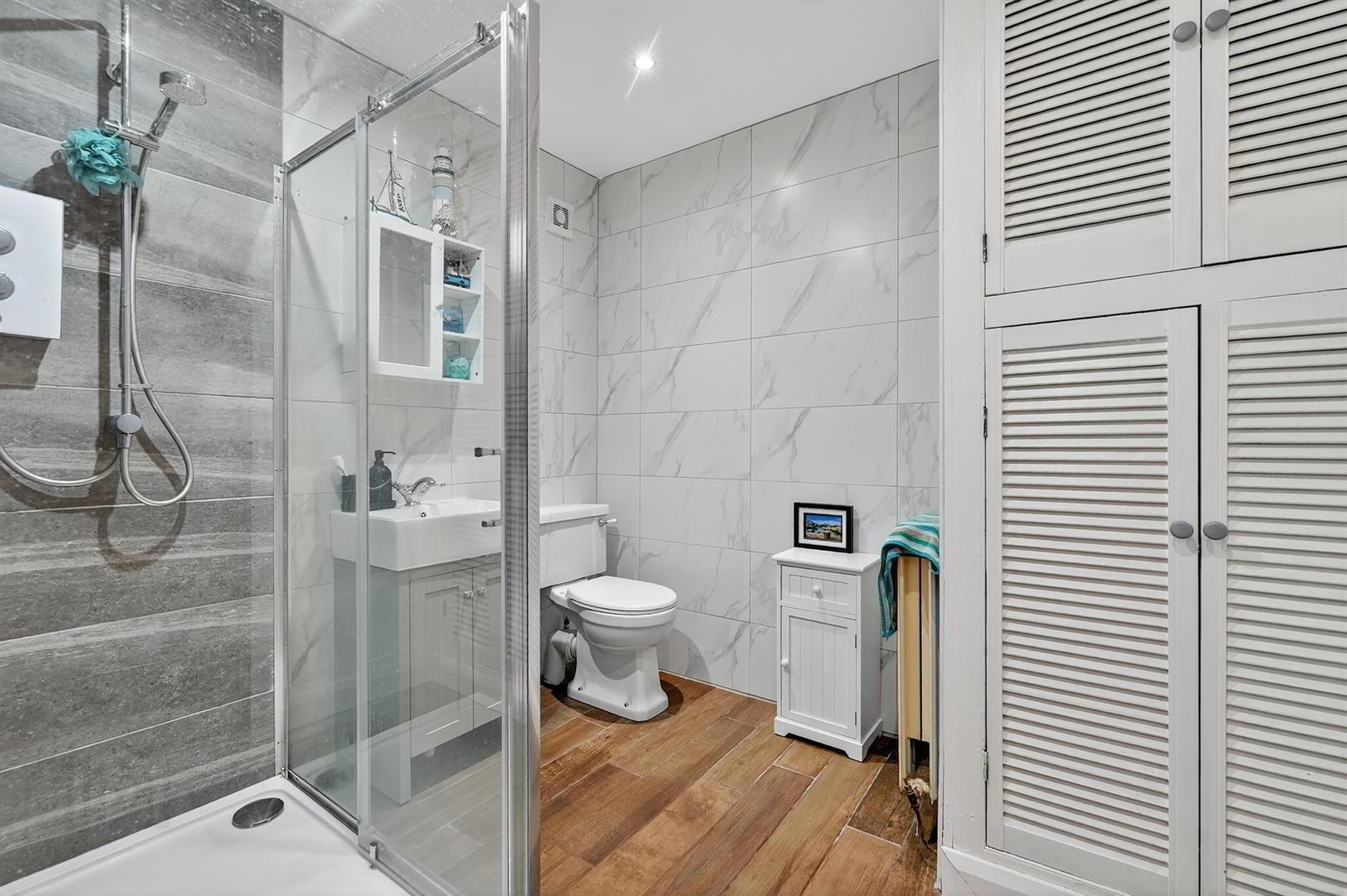 168 Tates Avenue, Belfast 8 of 21
