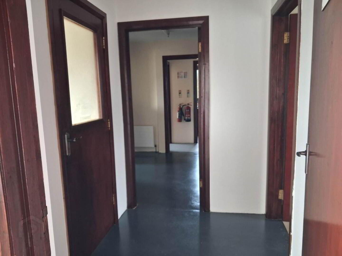 Former Vet Clinic 7 of 44