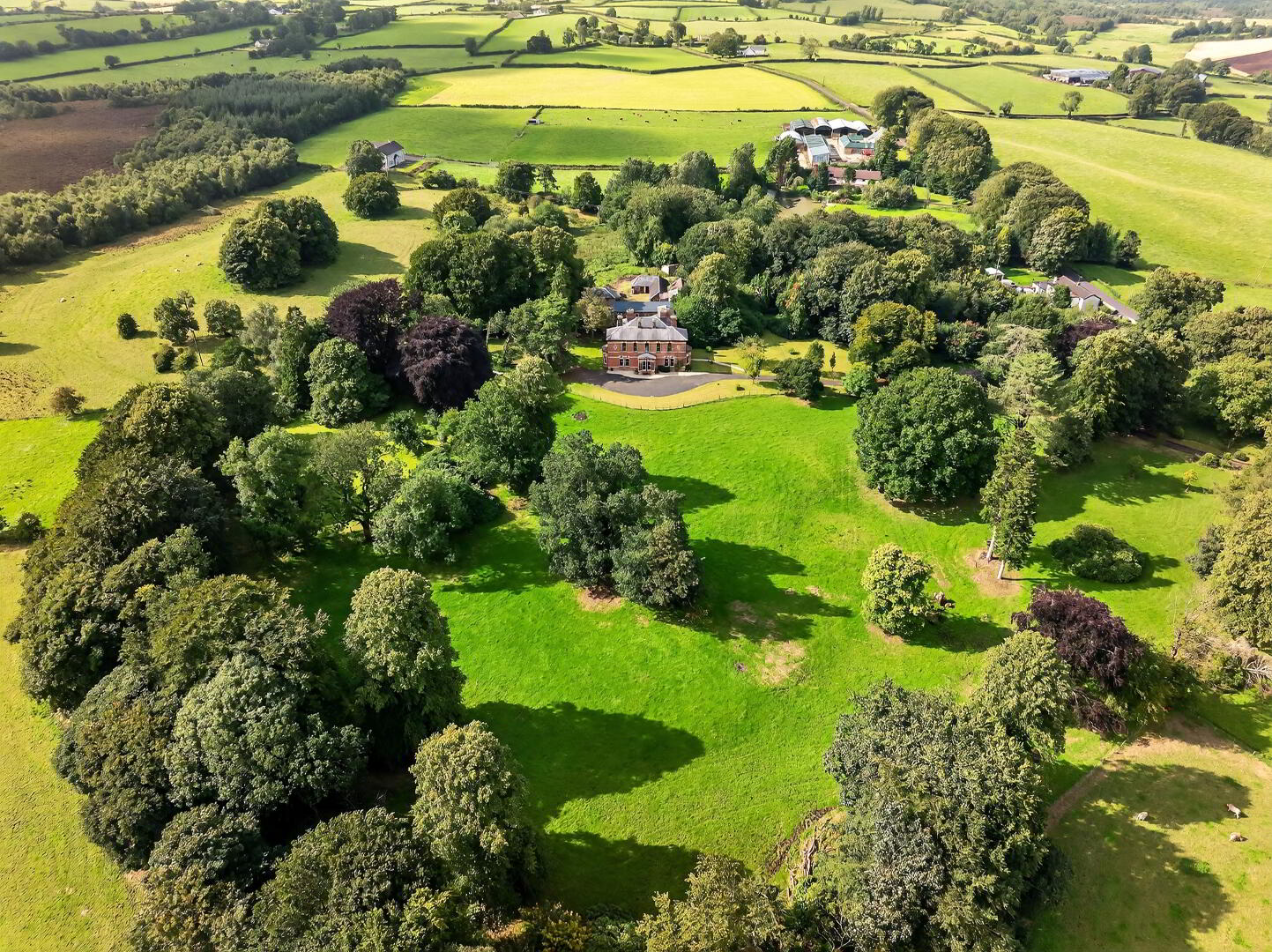 Gledheather, 6 Killycowan Road 1 of 33