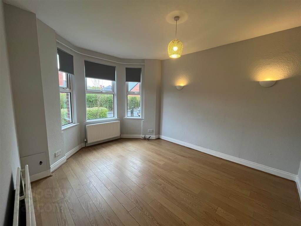 3 Ailesbury Drive 3 of 18