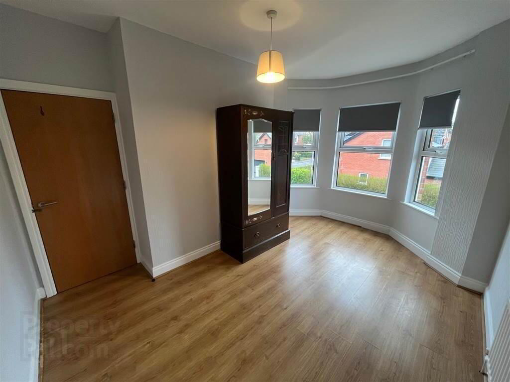3 Ailesbury Drive 9 of 18