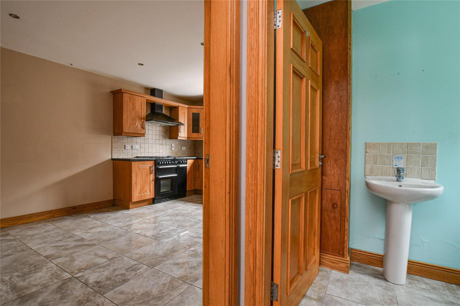 12 Edenmore Way 17 of 58