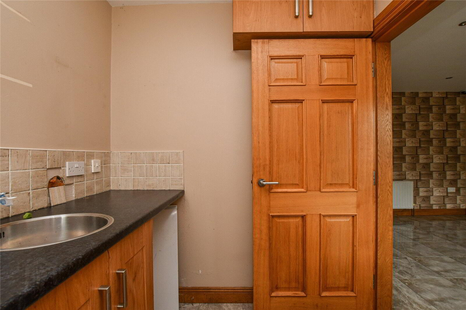 12 Edenmore Way 23 of 58
