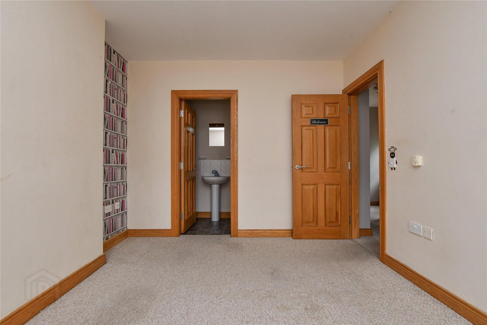 12 Edenmore Way 27 of 58