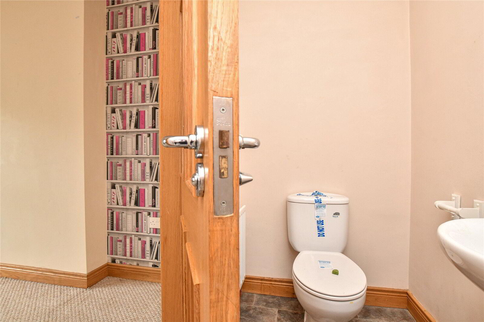 12 Edenmore Way 29 of 58
