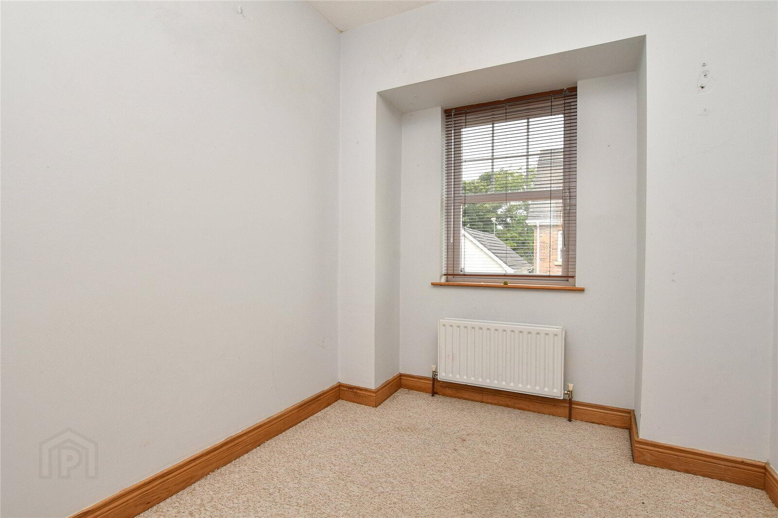 12 Edenmore Way 34 of 58
