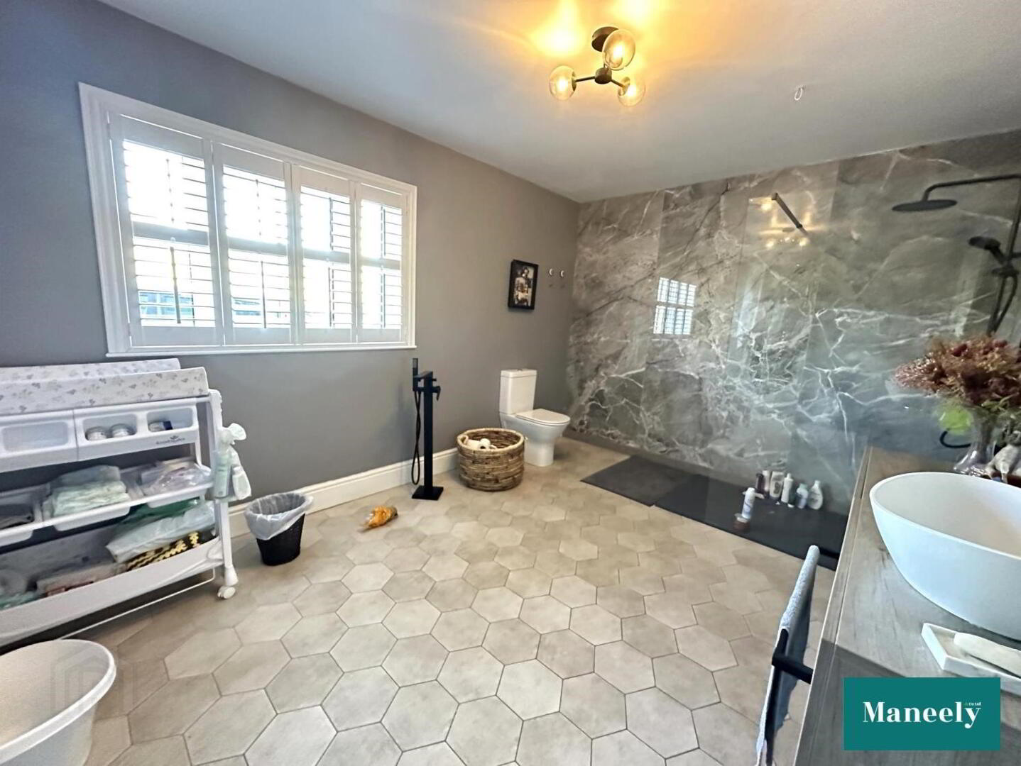 23 Lisnamonaghan Road 13 of 29
