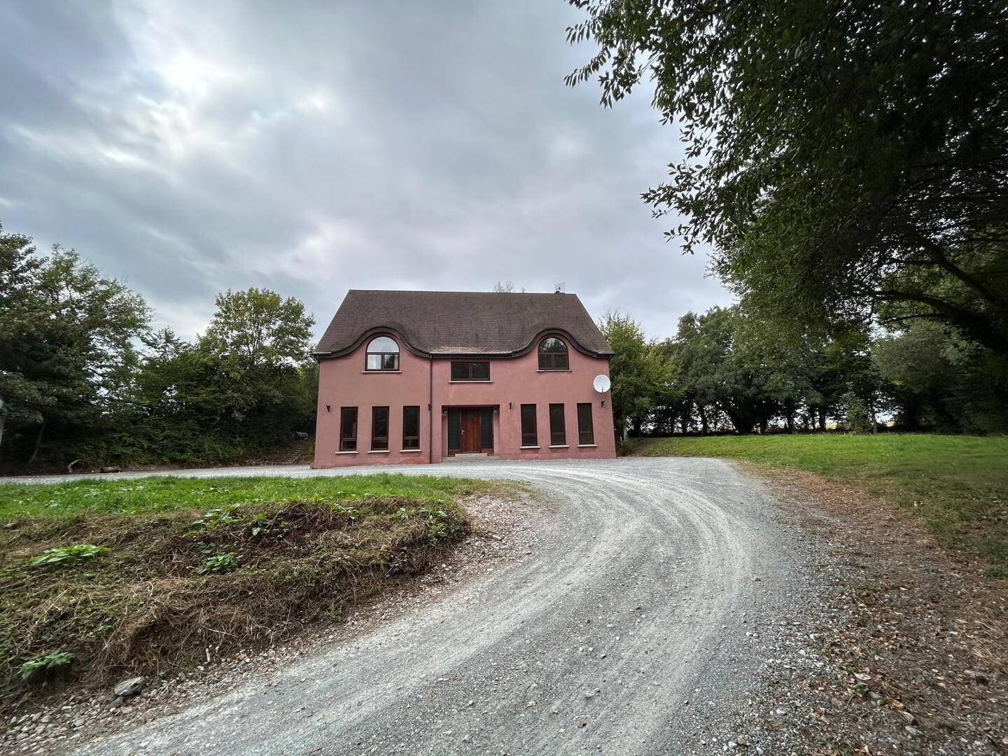 property description image