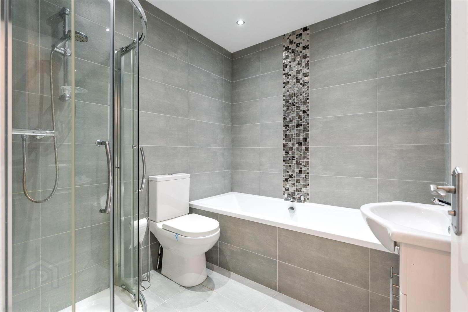 Sea Spray House, 2 Vester Cove 19 of 24