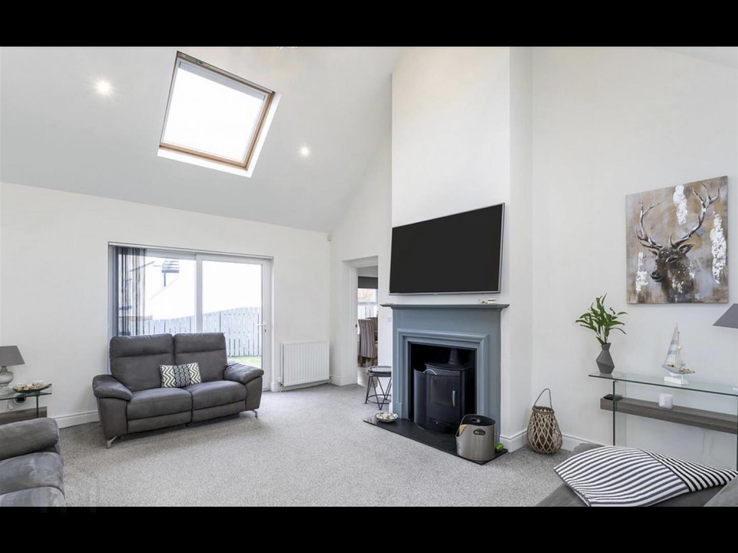Sea Spray House, 2 Vester Cove 4 of 34