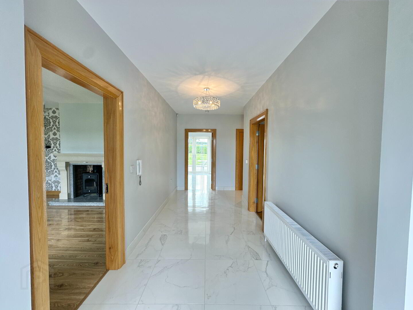 82 Lower Foughill Road 4 of 40