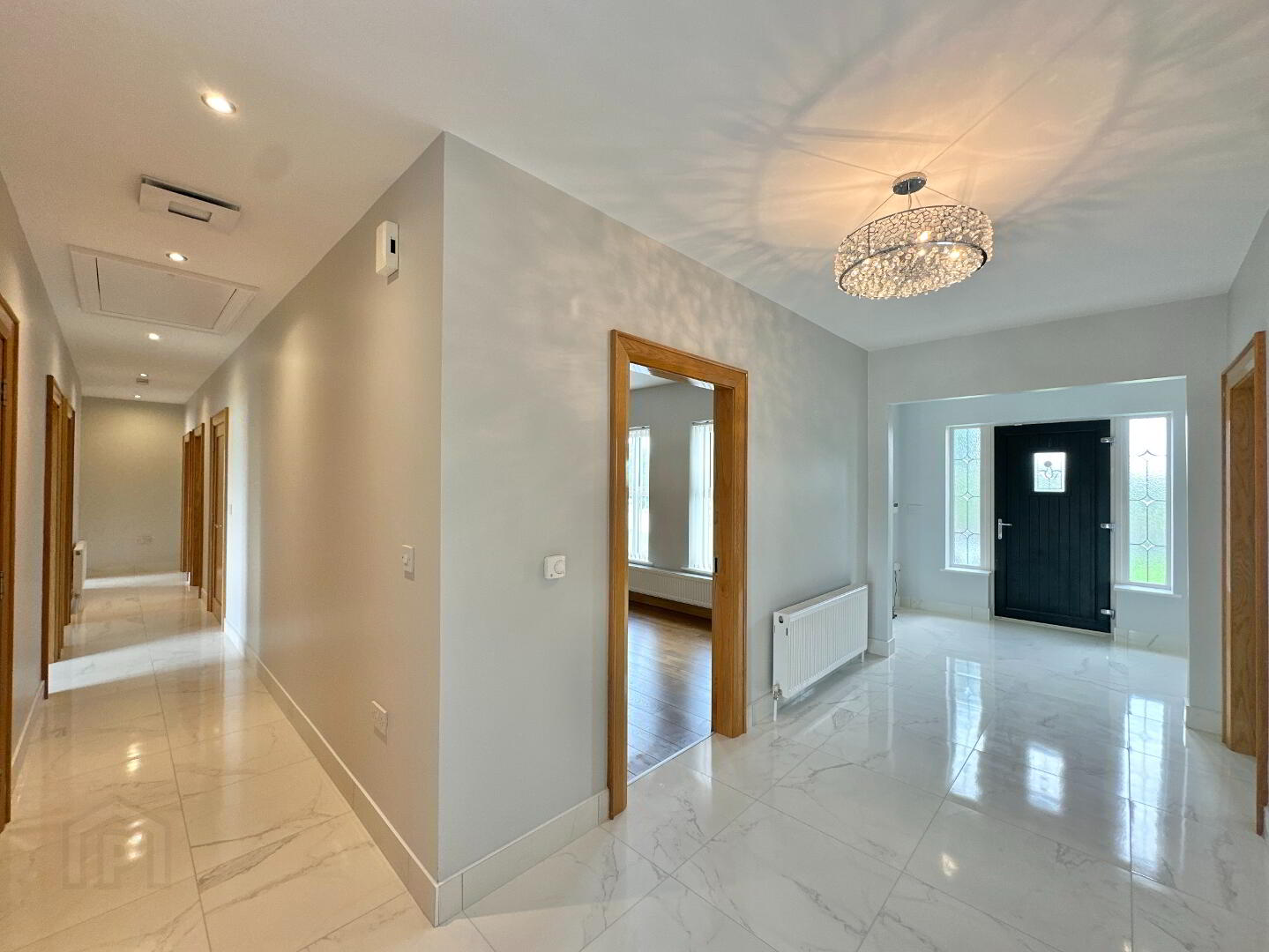 82 Lower Foughill Road 7 of 40