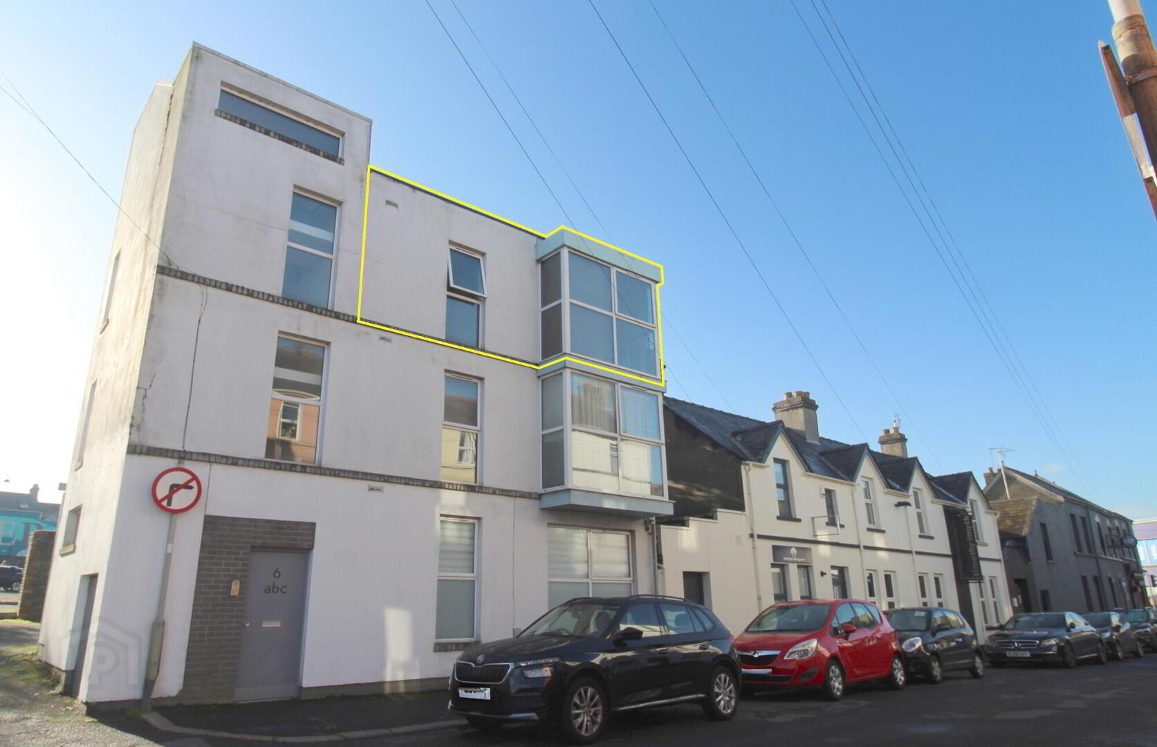 6c Albert Street 1 of 11