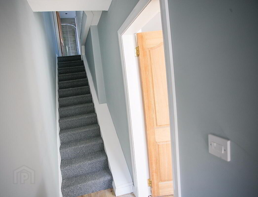 23 Benburb Street 6 of 10