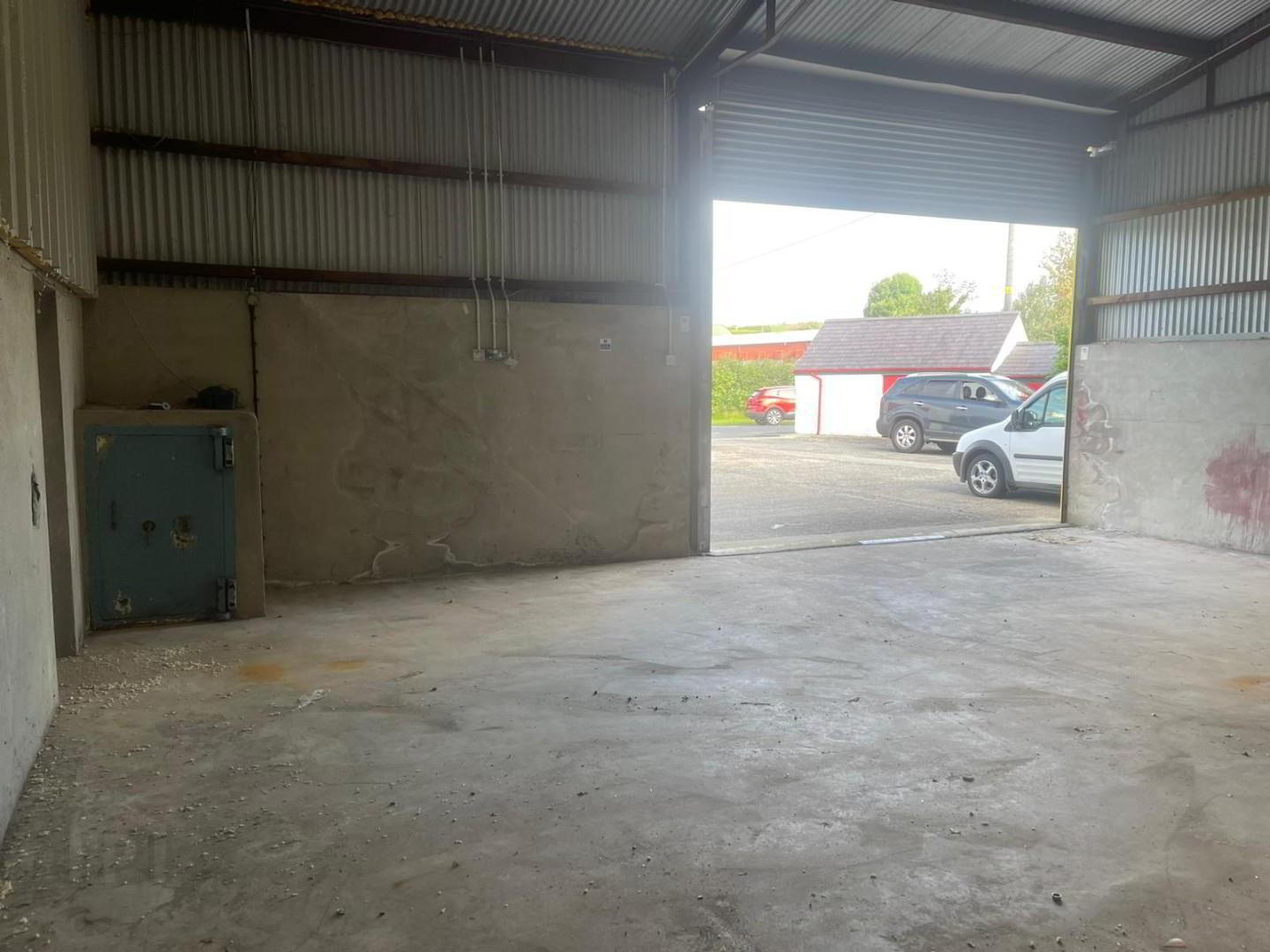 Unit 2, Industrial At, 90 5 of 6