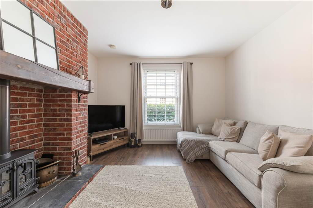 63 Portmore Hall 9 of 43