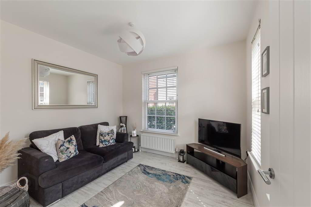 63 Portmore Hall 5 of 43
