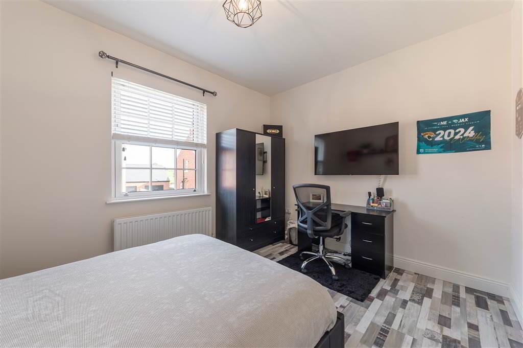 63 Portmore Hall 29 of 43