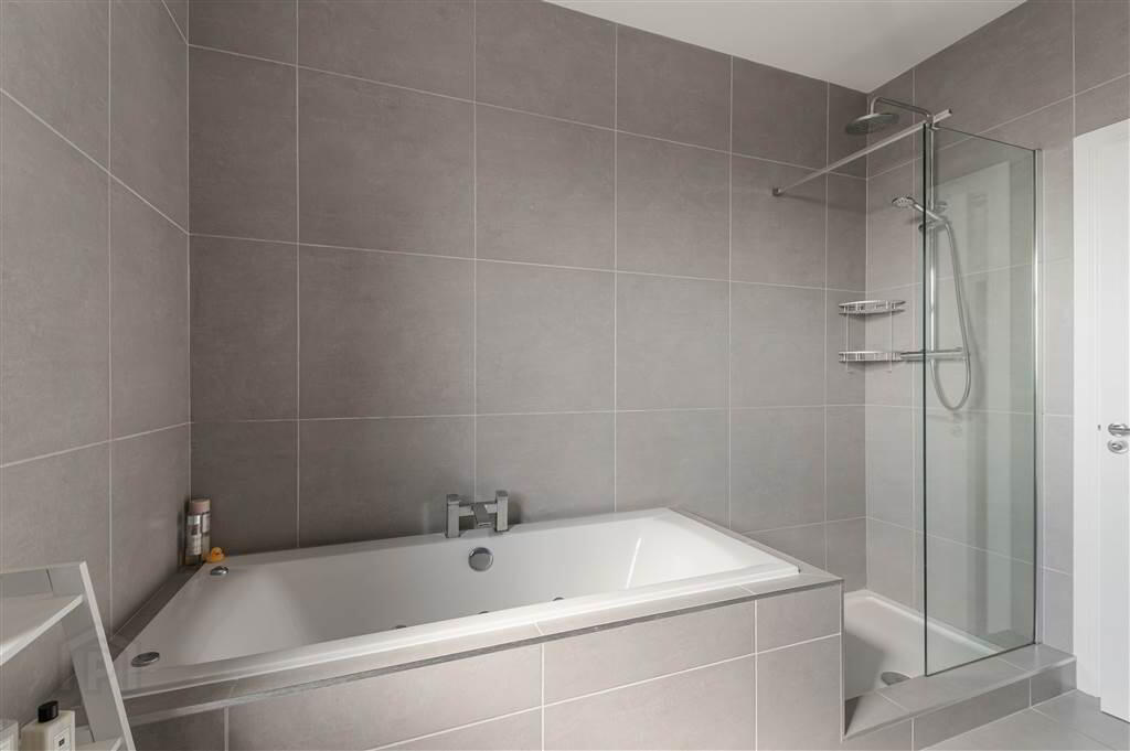63 Portmore Hall 35 of 43