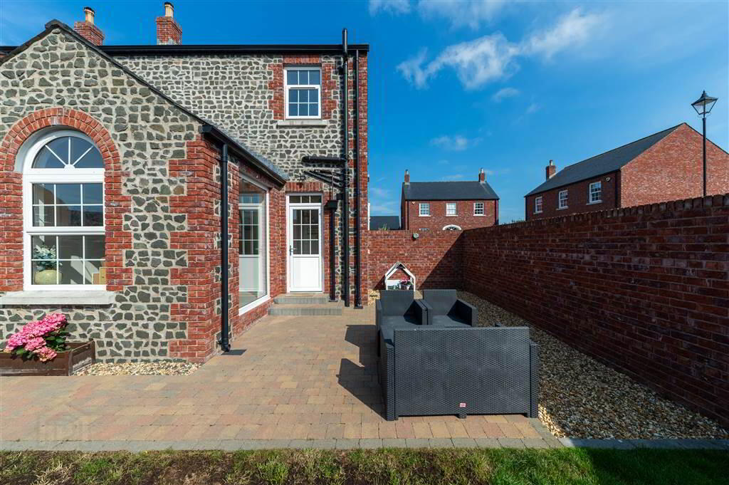63 Portmore Hall 40 of 43