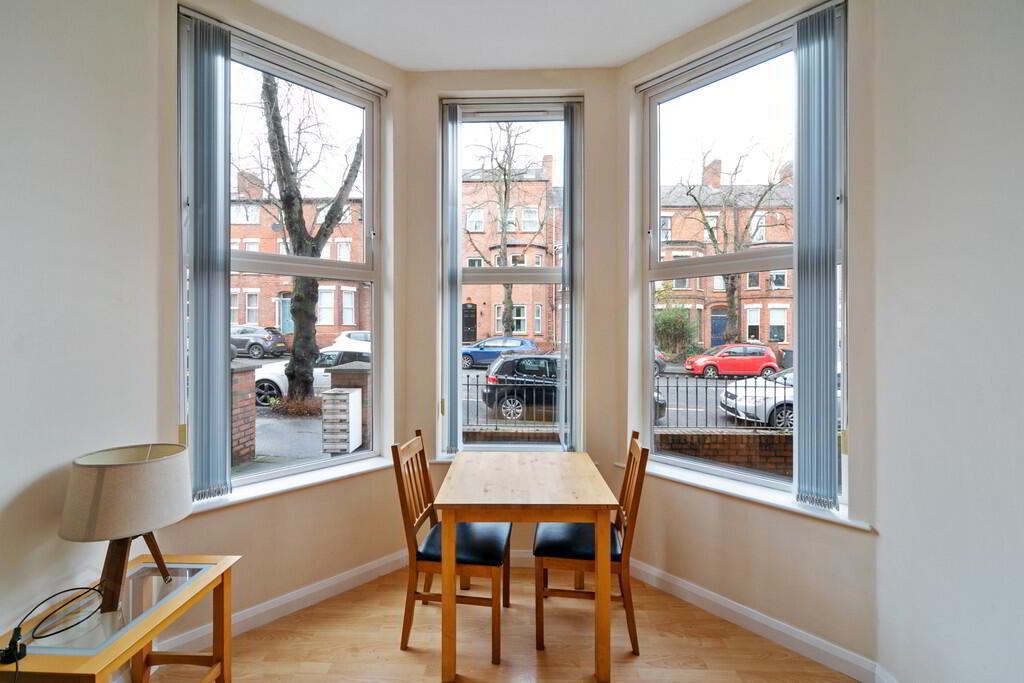 Apt 1, 97 Eglantine Avenue 4 of 12