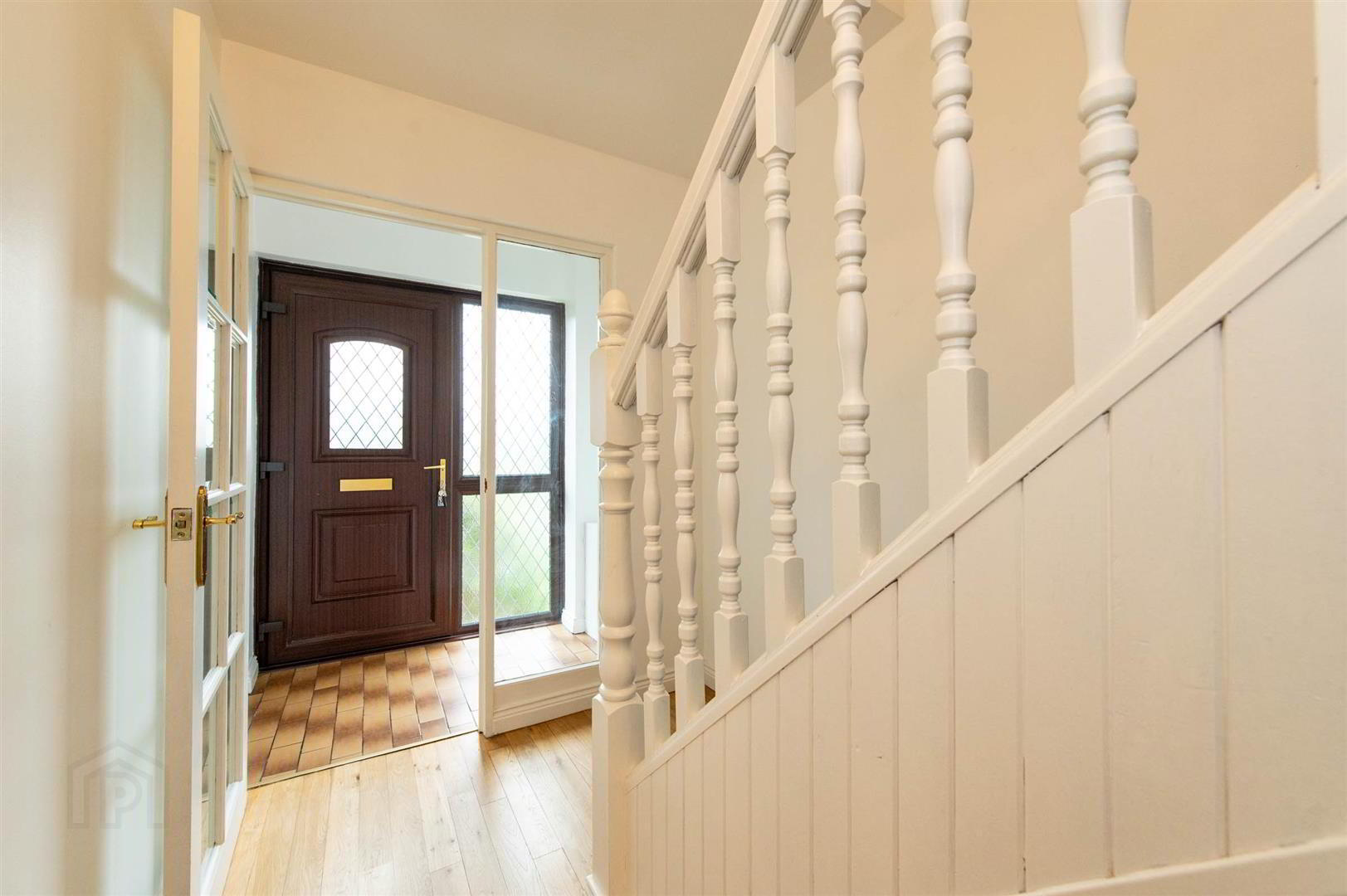 22 Tudor Mews 2 of 22