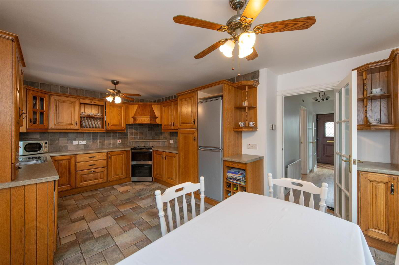 22 Tudor Mews 8 of 22