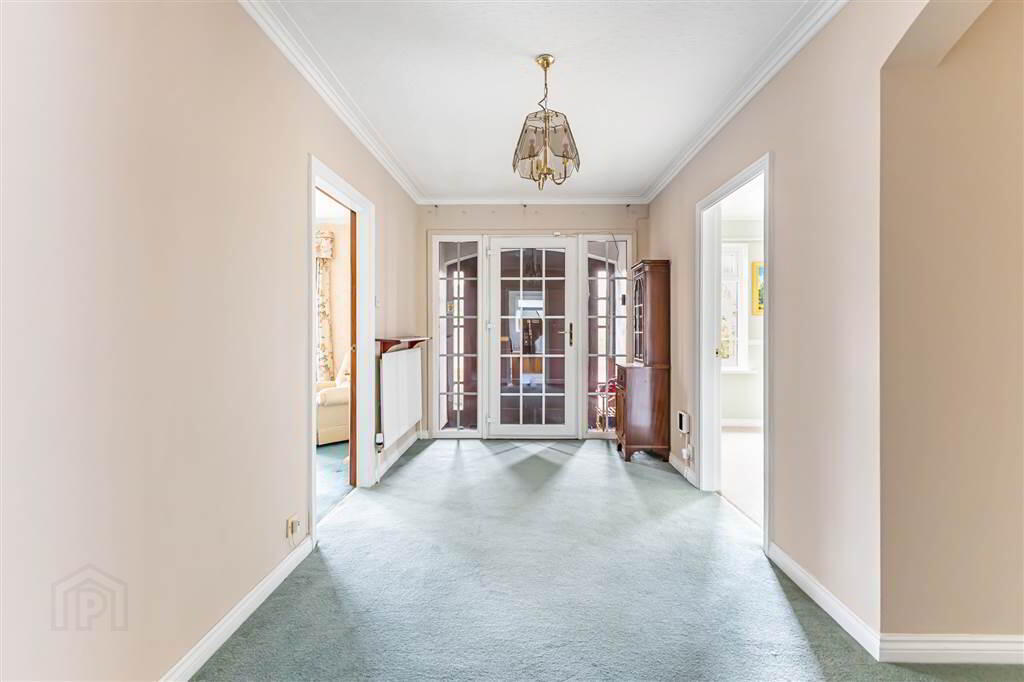 Augusta, 4 Downshire Park 6 of 34