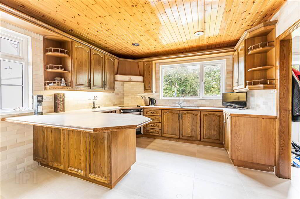Augusta, 4 Downshire Park 14 of 34