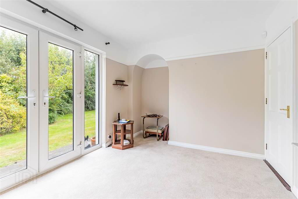 Augusta, 4 Downshire Park 13 of 34