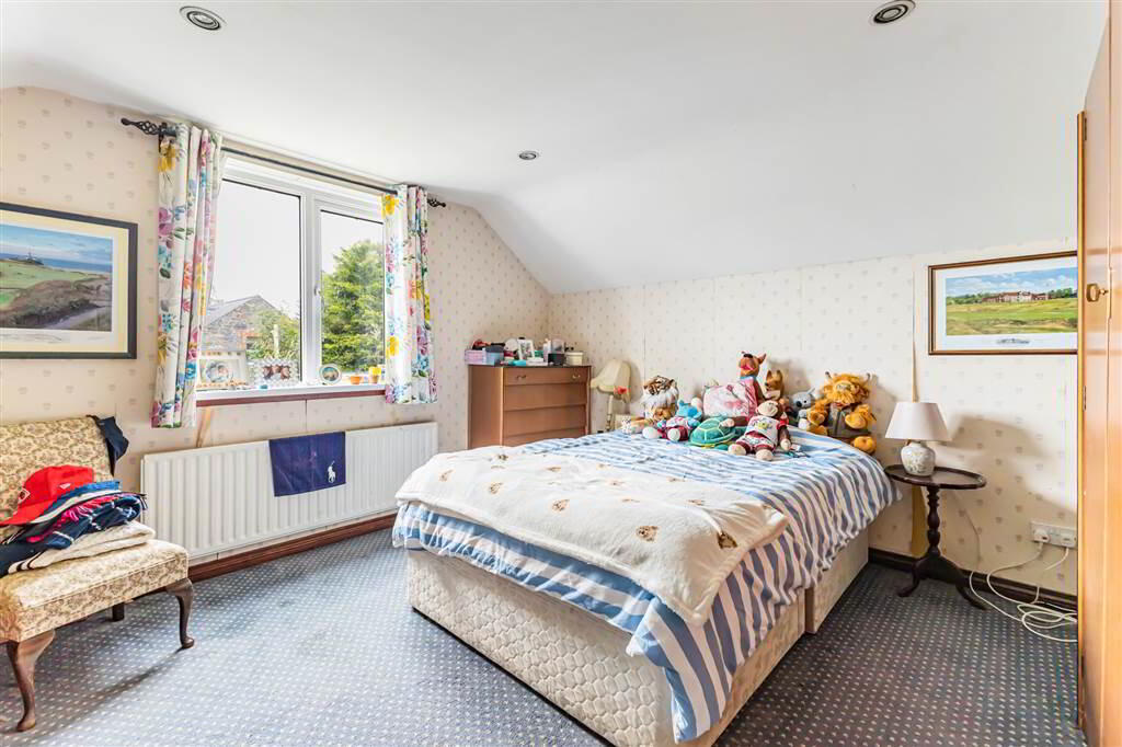 Augusta, 4 Downshire Park 23 of 34