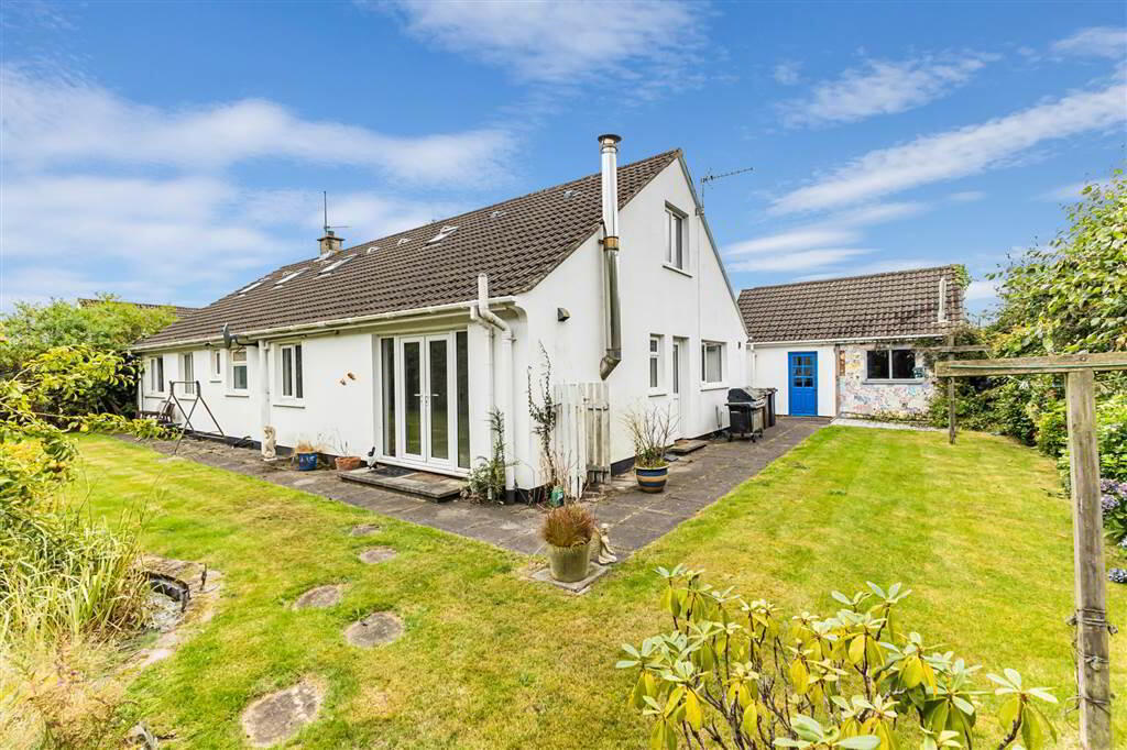 Augusta, 4 Downshire Park 29 of 34