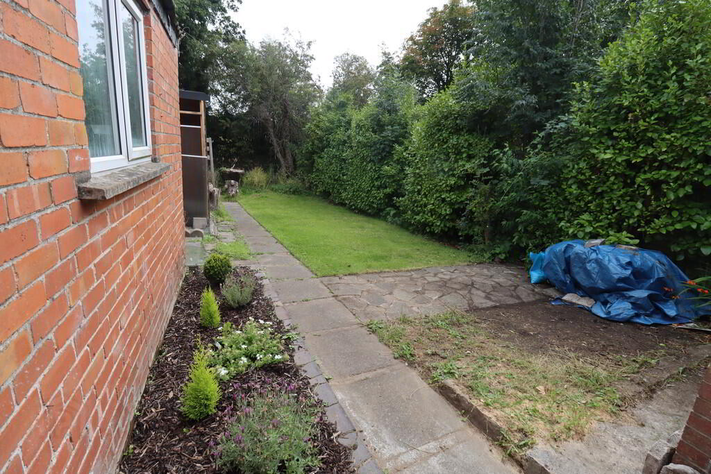 21 Twinburn Drive 23 of 24