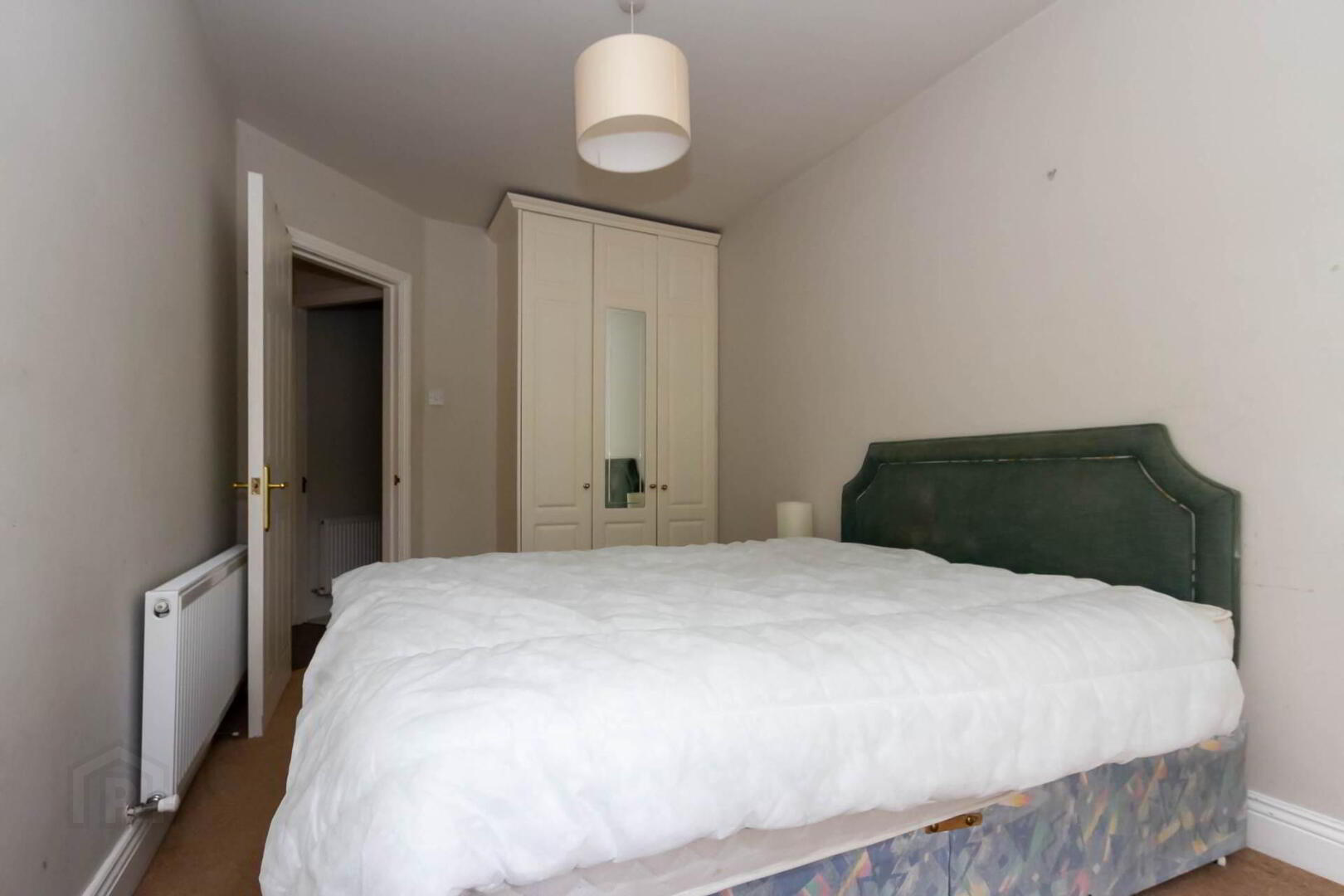 Apartment 25 Radcliff Hall 15 of 19