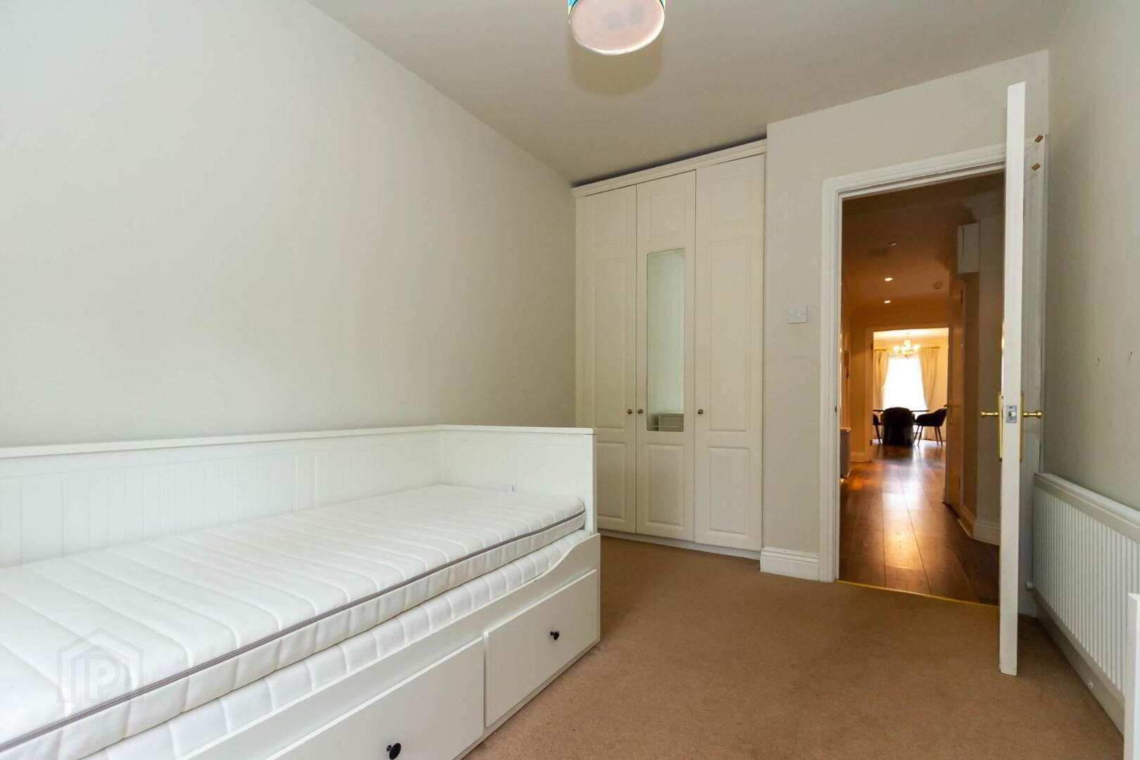 Apartment 25 Radcliff Hall 13 of 19