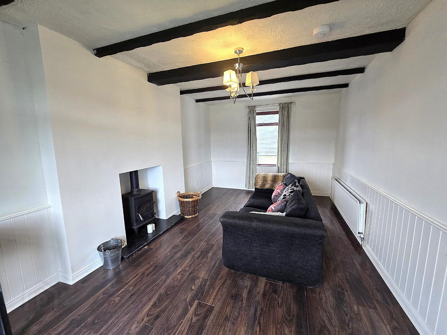 5 Castlecat Road 4 of 23