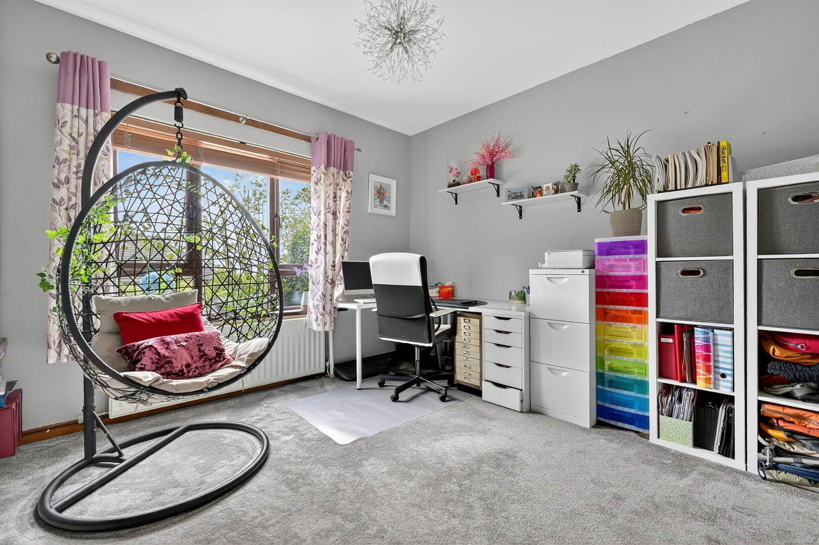 35 Royal Lodge Avenue 20 of 42