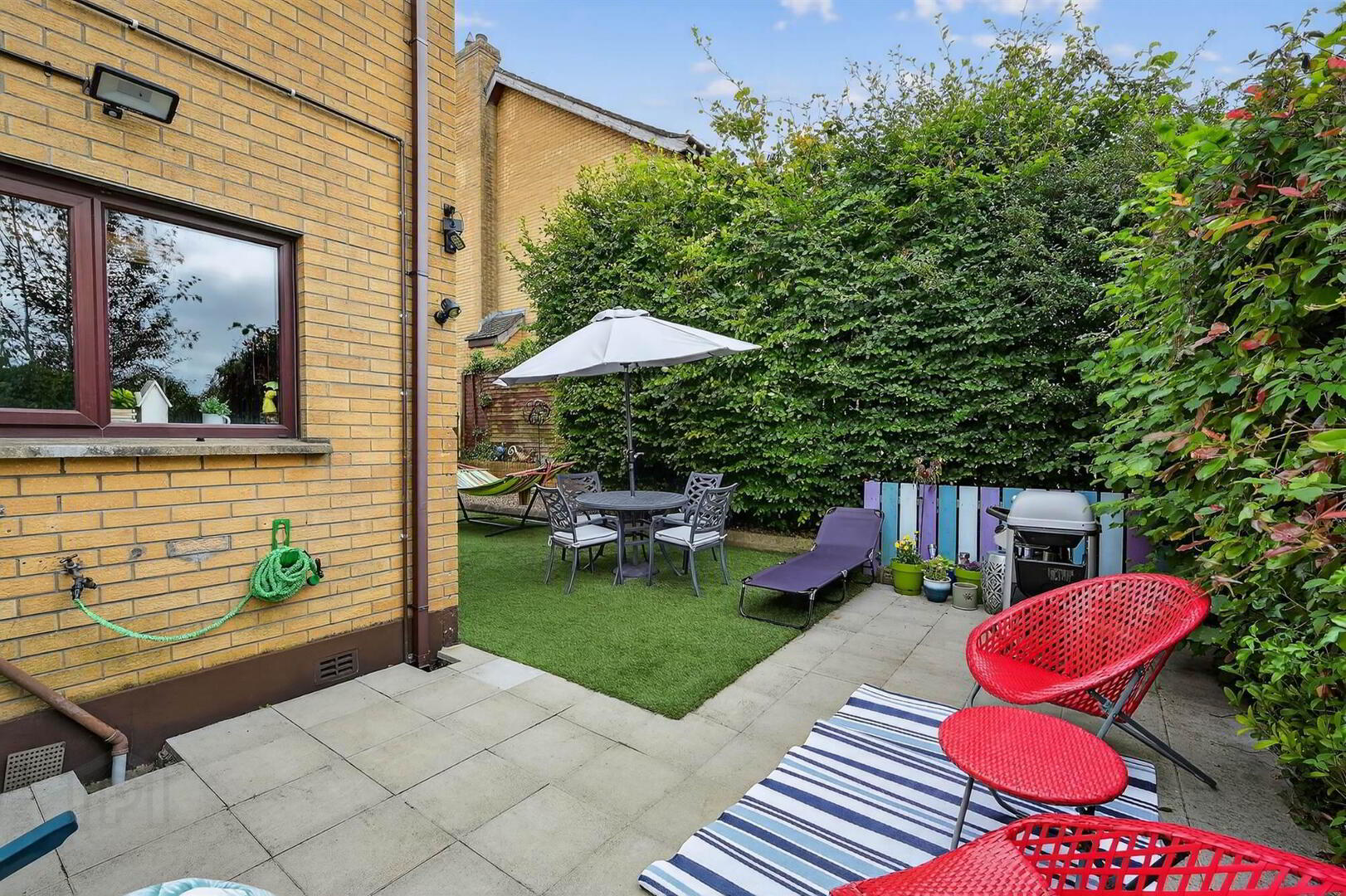 35 Royal Lodge Avenue 38 of 42