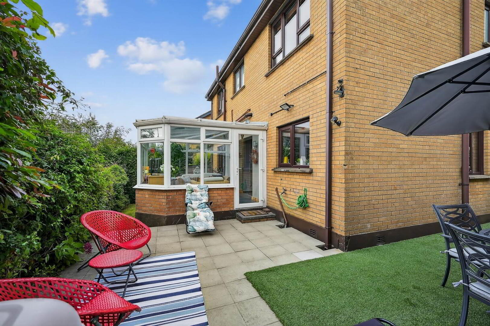 35 Royal Lodge Avenue 42 of 42